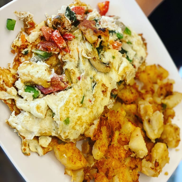 Delicious Chicken Sandwiches at Our American Eatery